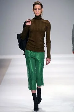 Look 30